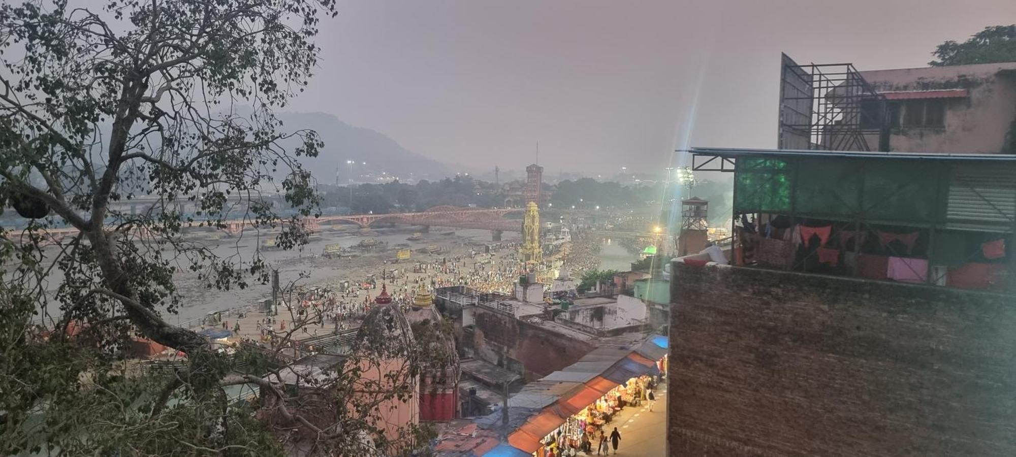 Hotel Har Ki Pauri By Around Stays Харидвар Экстерьер фото